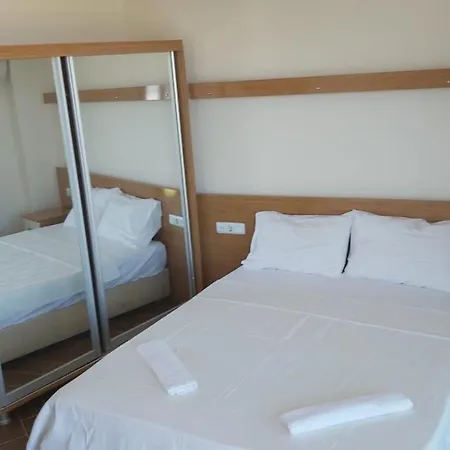 Woxx Beach Hotel